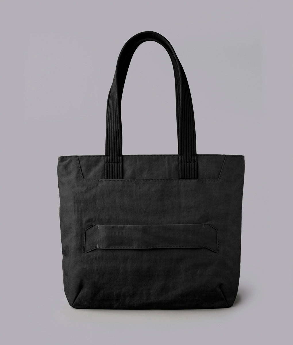 Flight Tote (M)